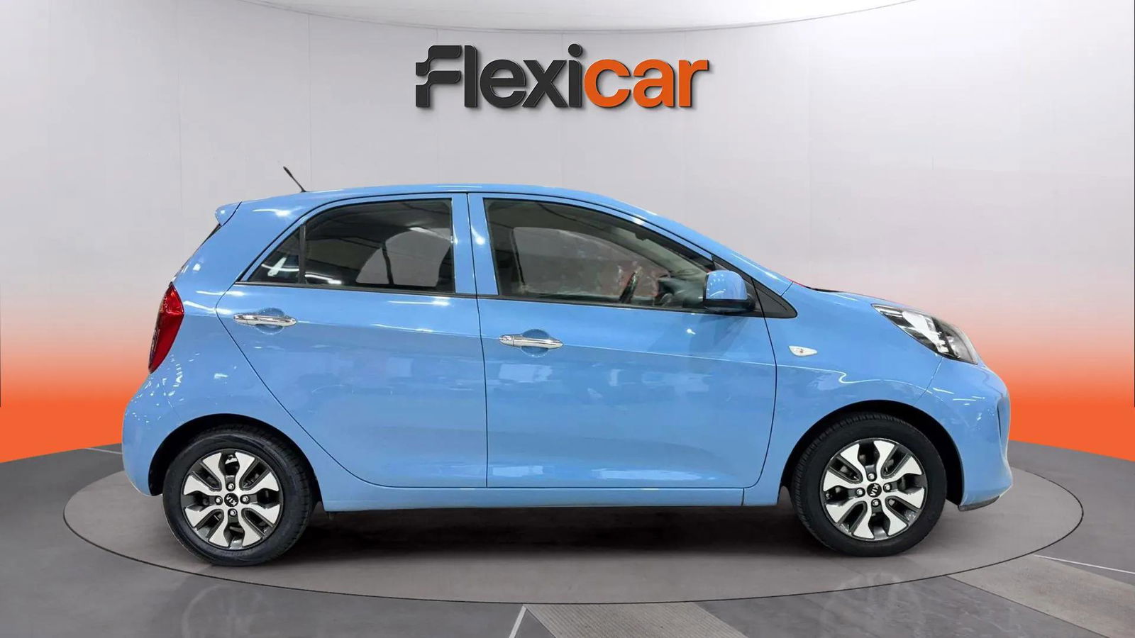 https://cdn-flexicar.caraffinity.it/public_appraisal_images_pro/images/stock/160470/MaESZVtqbE__WhatsApp Image 2025-06-25 at 18.32.15.jpg
